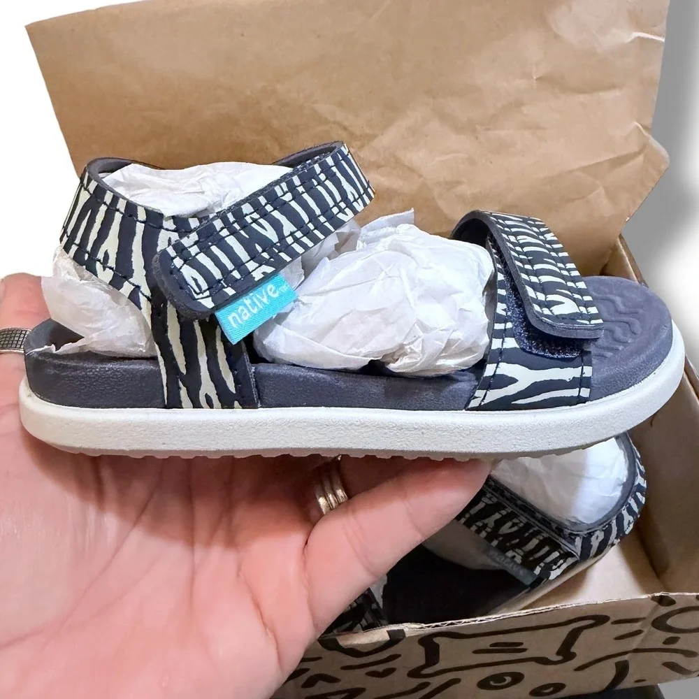 NIB Native Kids Shoes Charley Child Zebra Print Hook Loop Sandals Size C8